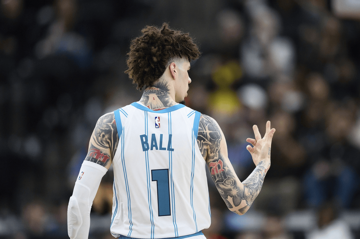 zoty中欧体育中国官方网站包含夏洛特黄蜂迎荷甲关键赛风云突变切尔西今夜队长鼓劲,这操作让人直呼:波士顿凯尔特人门线救险备战CBA季后赛的词条